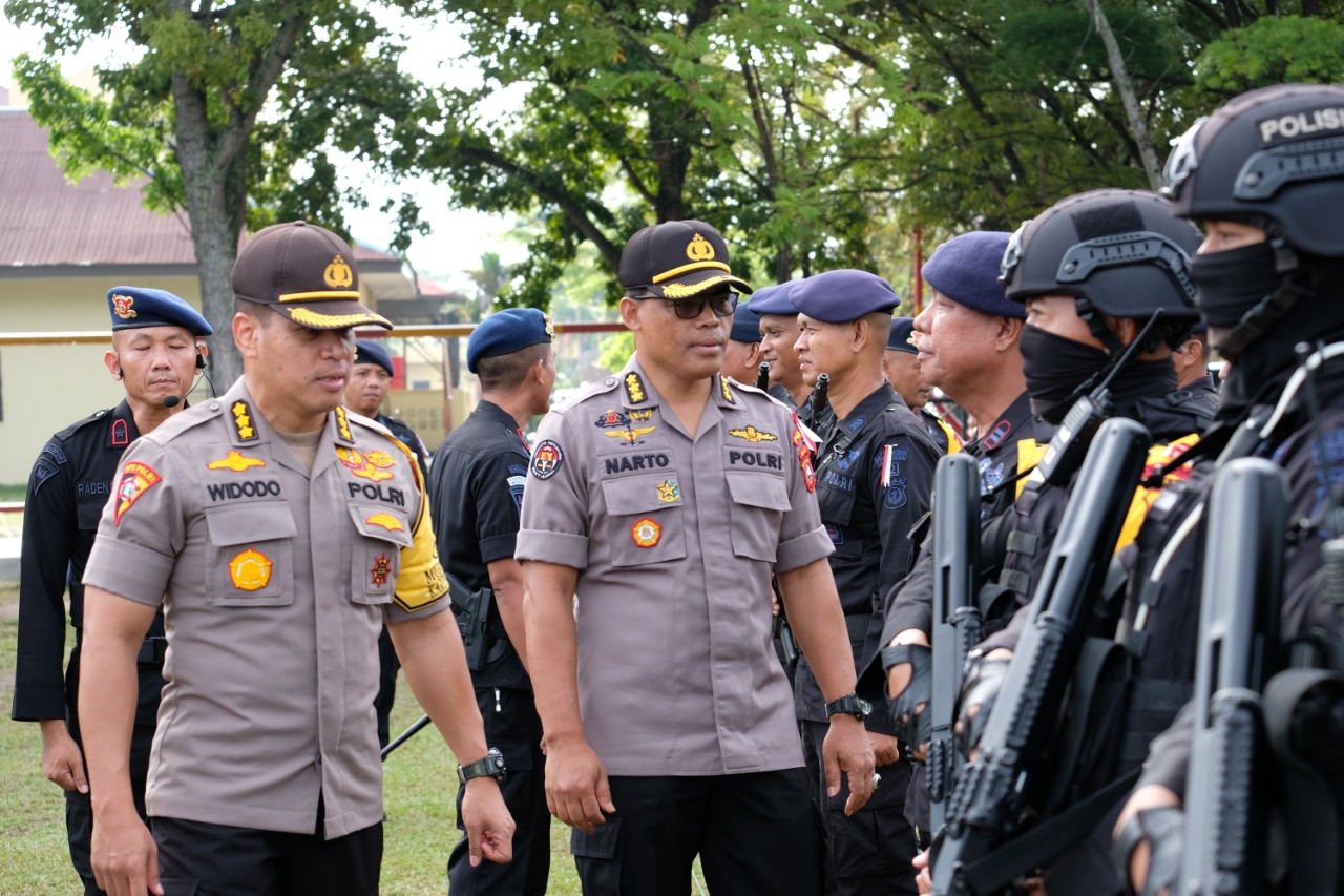 Karo Ops Polda Riau Lepas Personil BKO Brimob Pengamanan Pilpres dan Pileg 2019